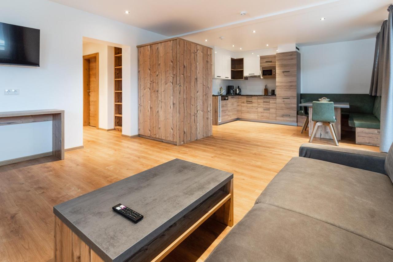Luxapart Haus 2 ラディス エクステリア 写真