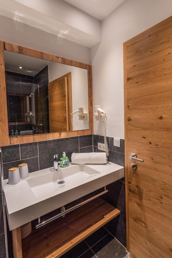 Luxapart Haus 2 ラディス エクステリア 写真